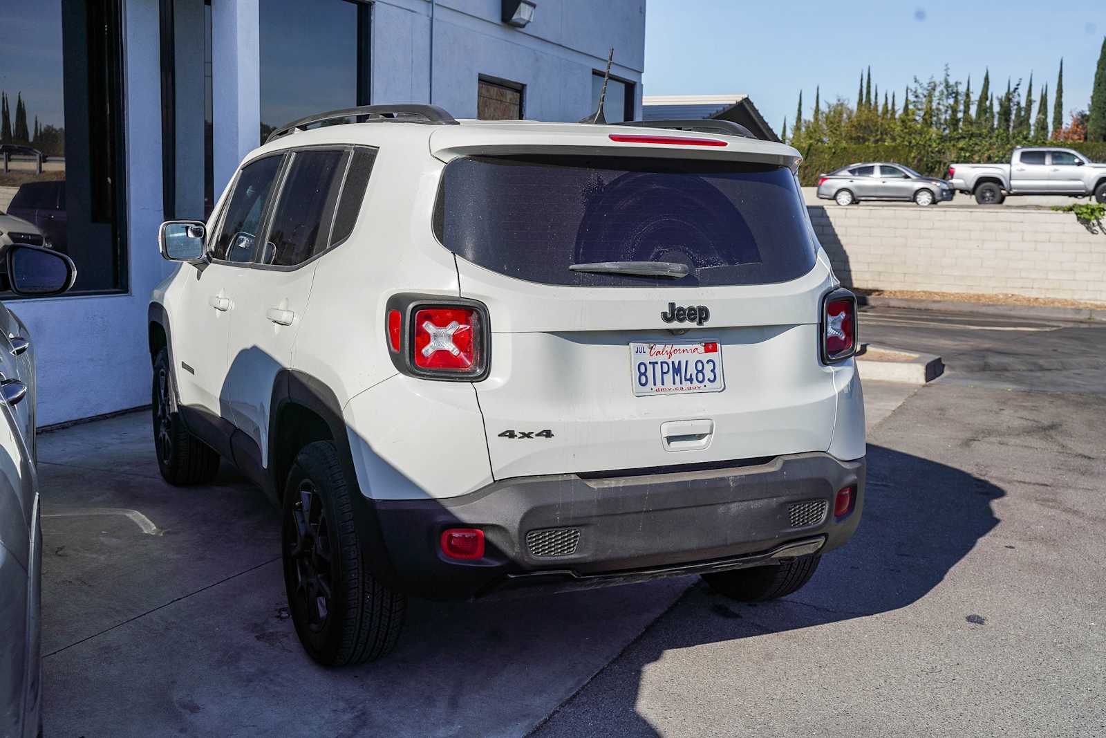 Thumbnail: 2020 Jeep Renegade - 15