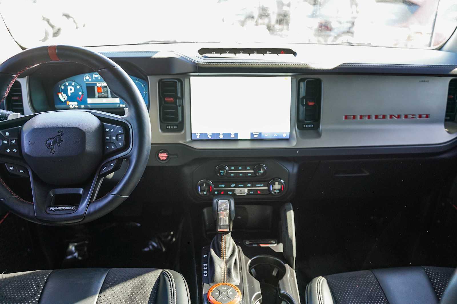 Thumbnail: 2024 Ford Bronco - 10