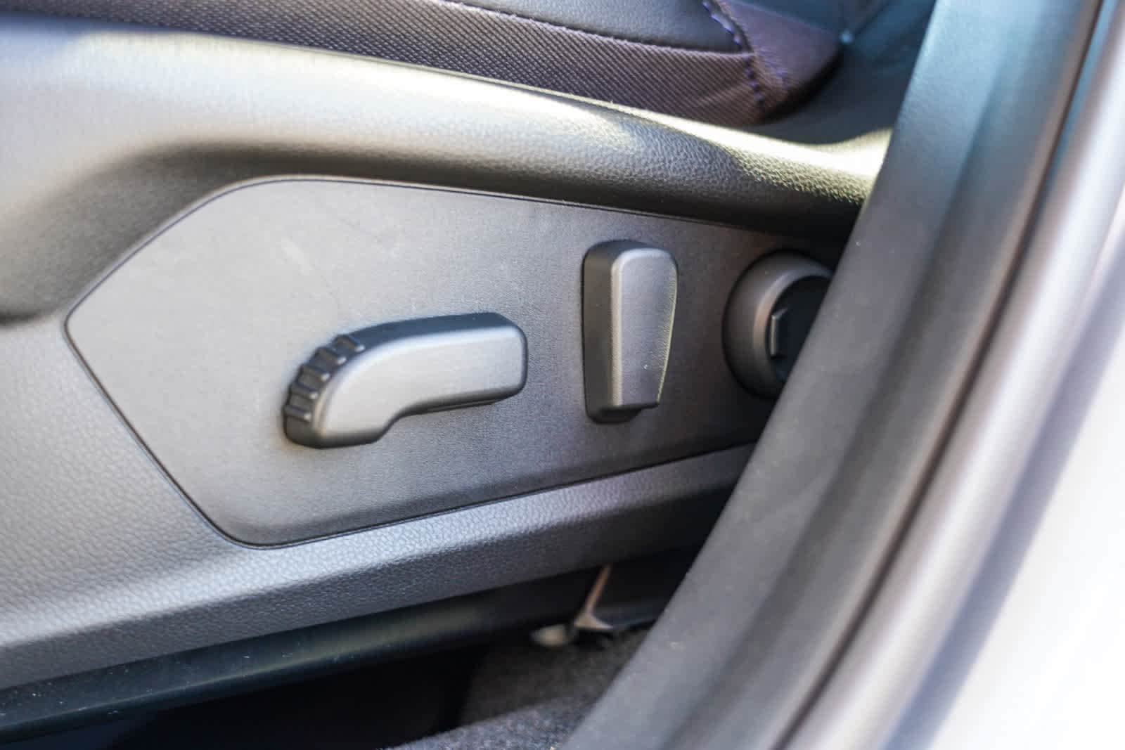 Thumbnail: 2025 Subaru Forester - 18