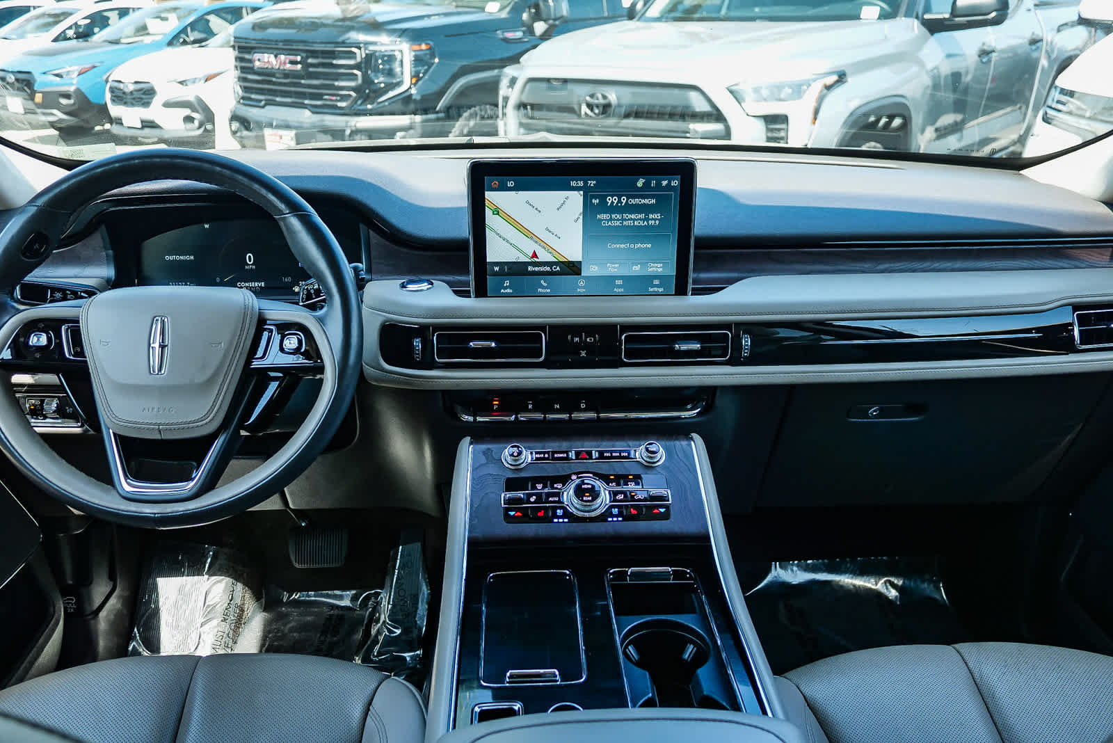 Thumbnail: 2023 Lincoln Aviator - 8
