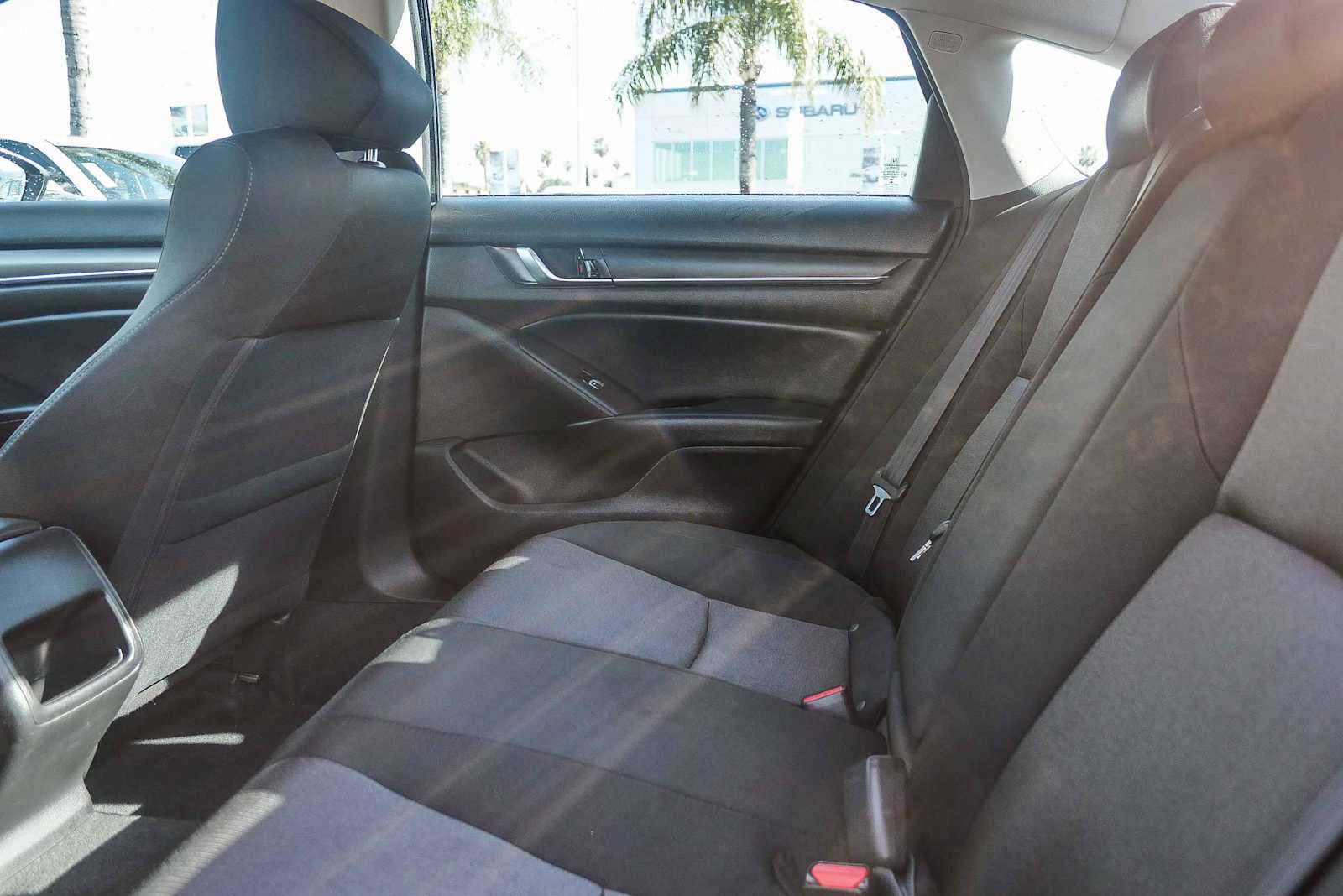 Thumbnail: 2018 Honda Accord - 18