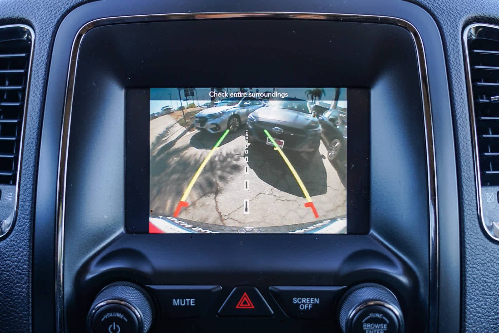 Thumbnail: 2018 Dodge Durango - 22