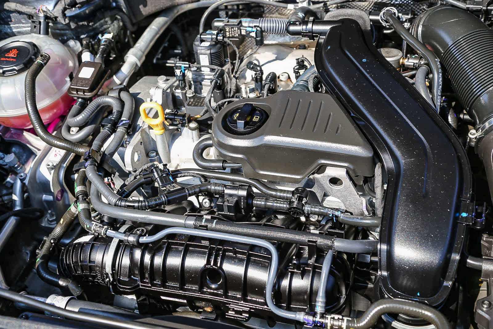 Thumbnail: 2022 Volkswagen Taos - 26