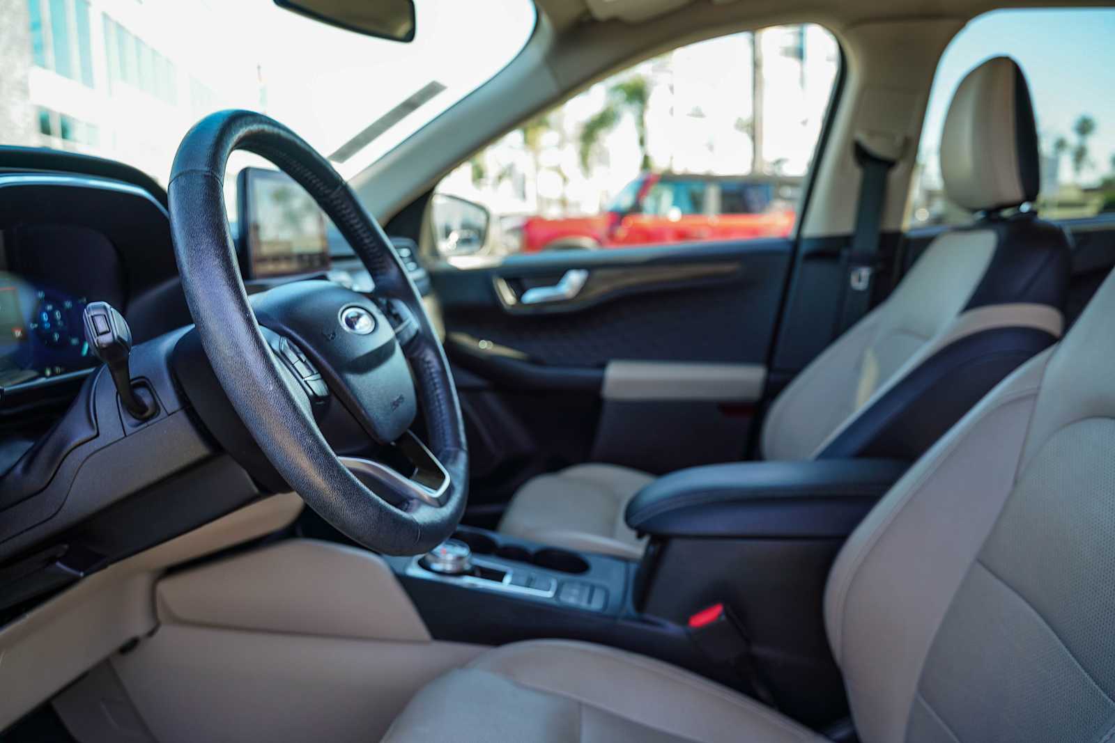 Thumbnail: 2020 Ford Escape - 15