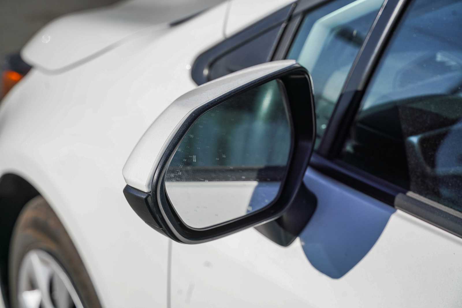 Thumbnail: 2024 Toyota Corolla - 9