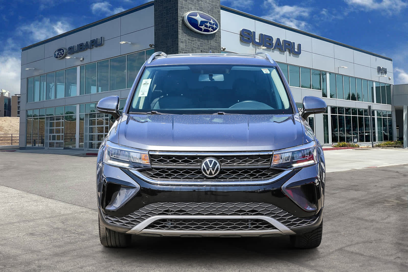 Thumbnail: 2022 Volkswagen Taos - 2