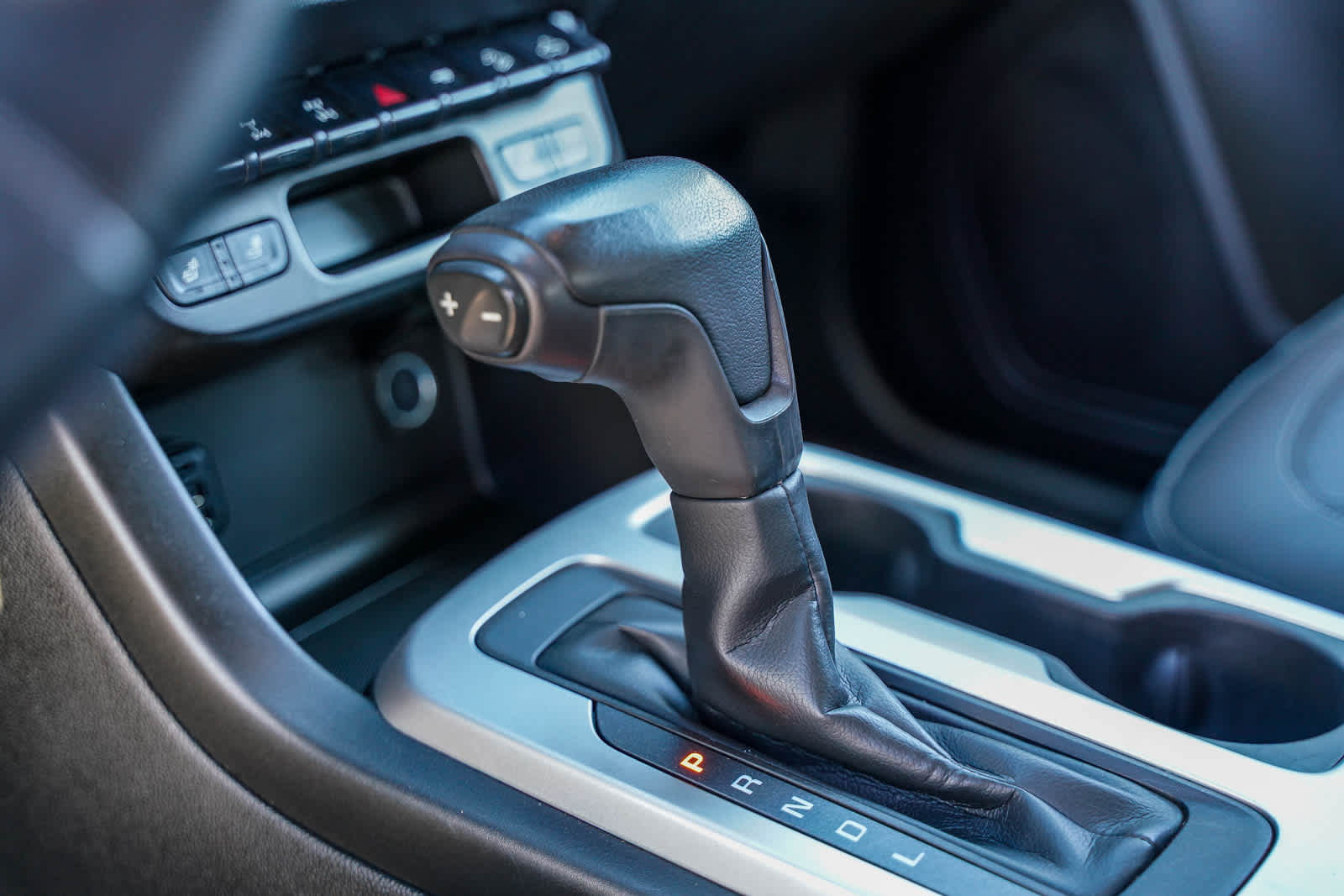 Thumbnail: 2021 Chevrolet Colorado - 17