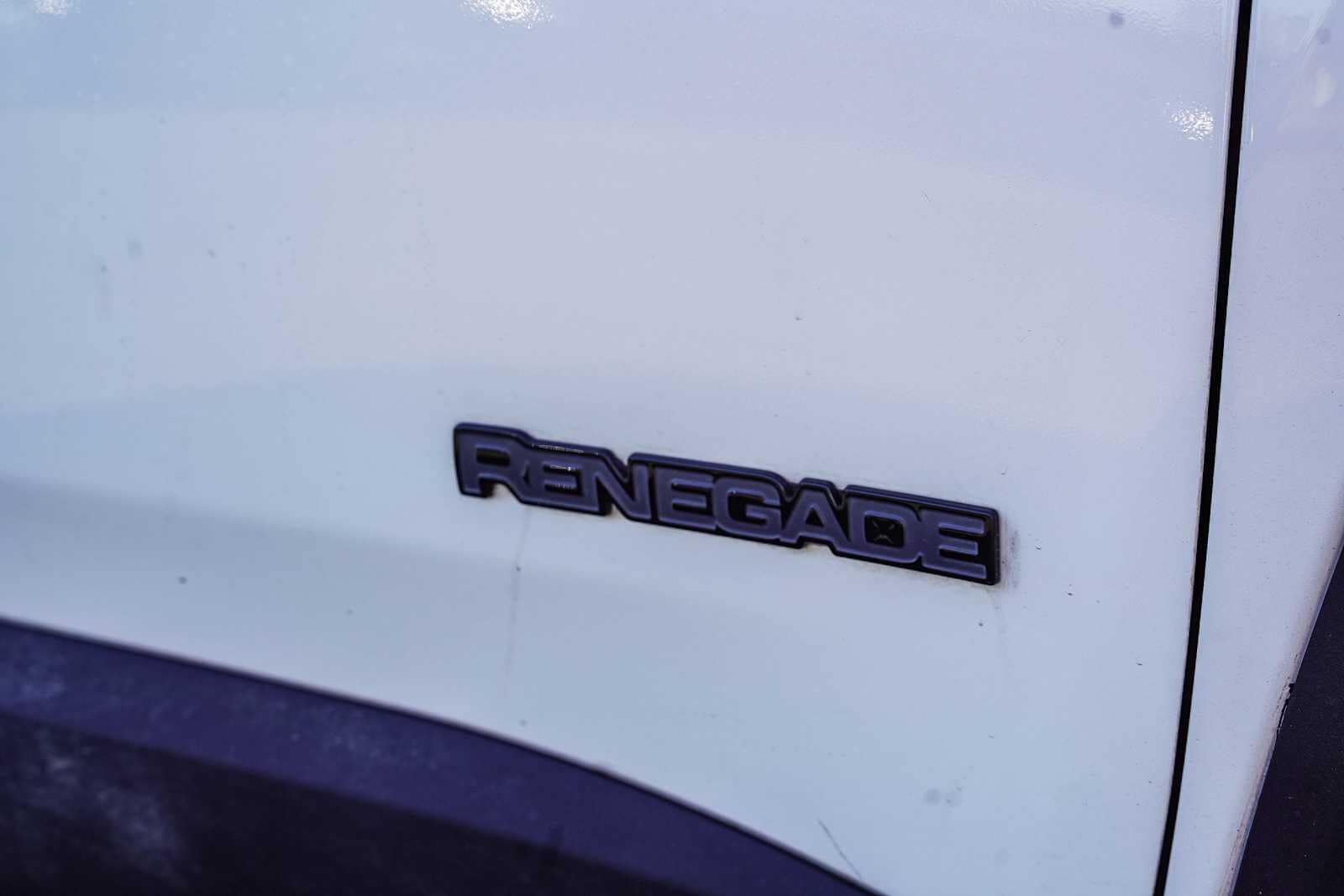 Thumbnail: 2020 Jeep Renegade - 10