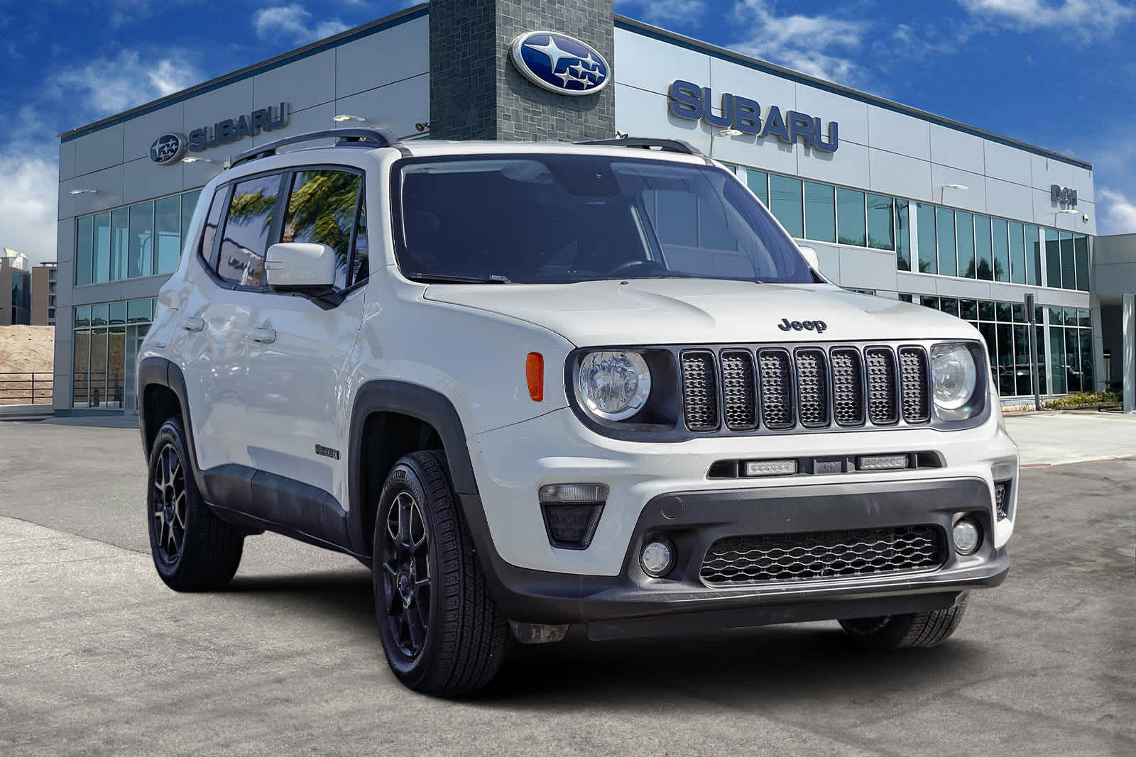 Thumbnail: 2020 Jeep Renegade - 3