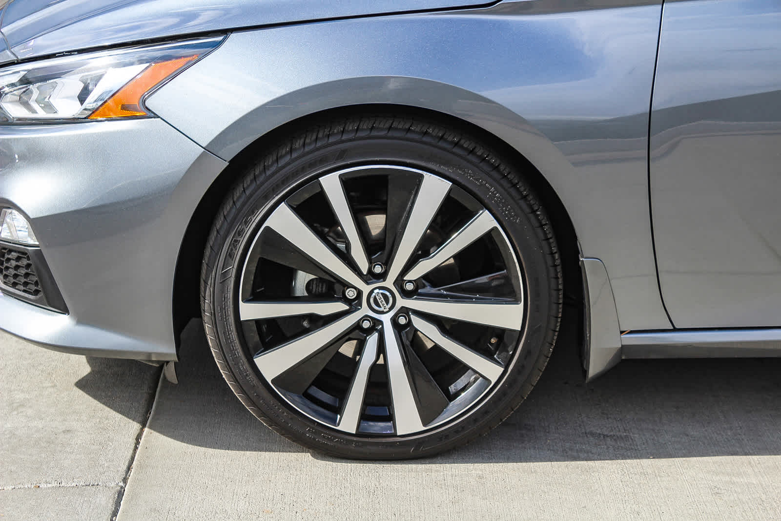 Thumbnail: 2021 Nissan Altima - 7