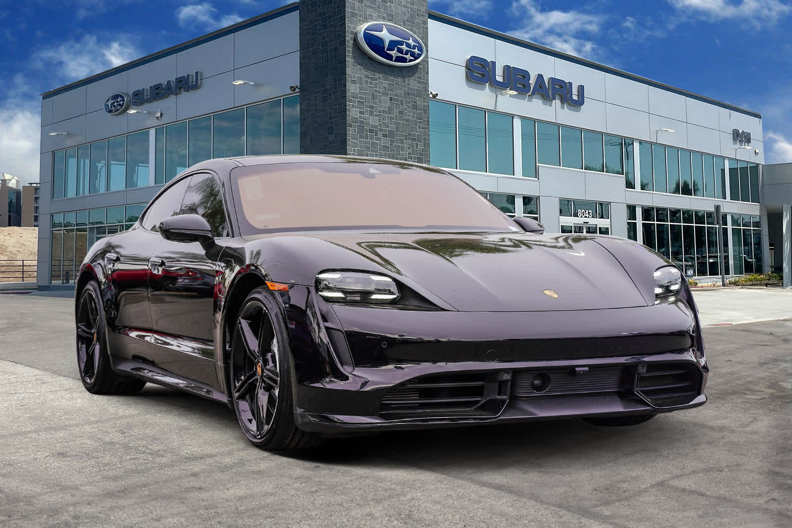 Thumbnail: 2021 Porsche Taycan - 3