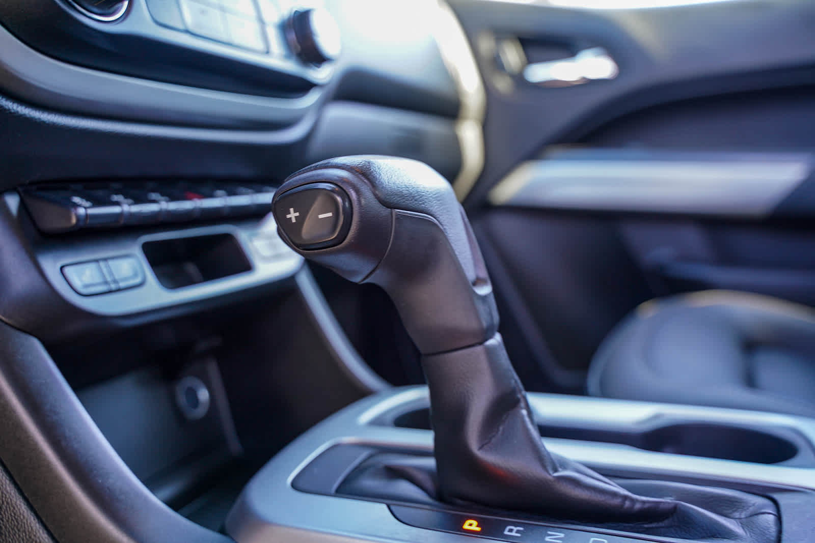 Thumbnail: 2021 Chevrolet Colorado - 20