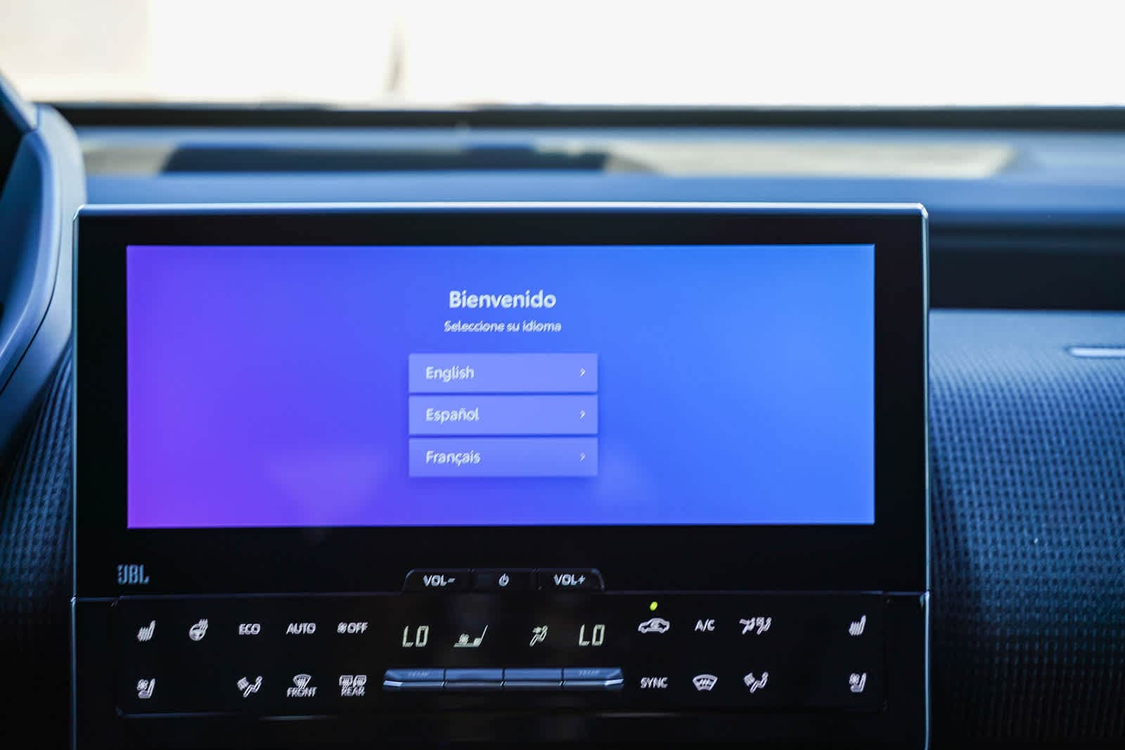 Thumbnail: 2023 Toyota bZ4X - 13