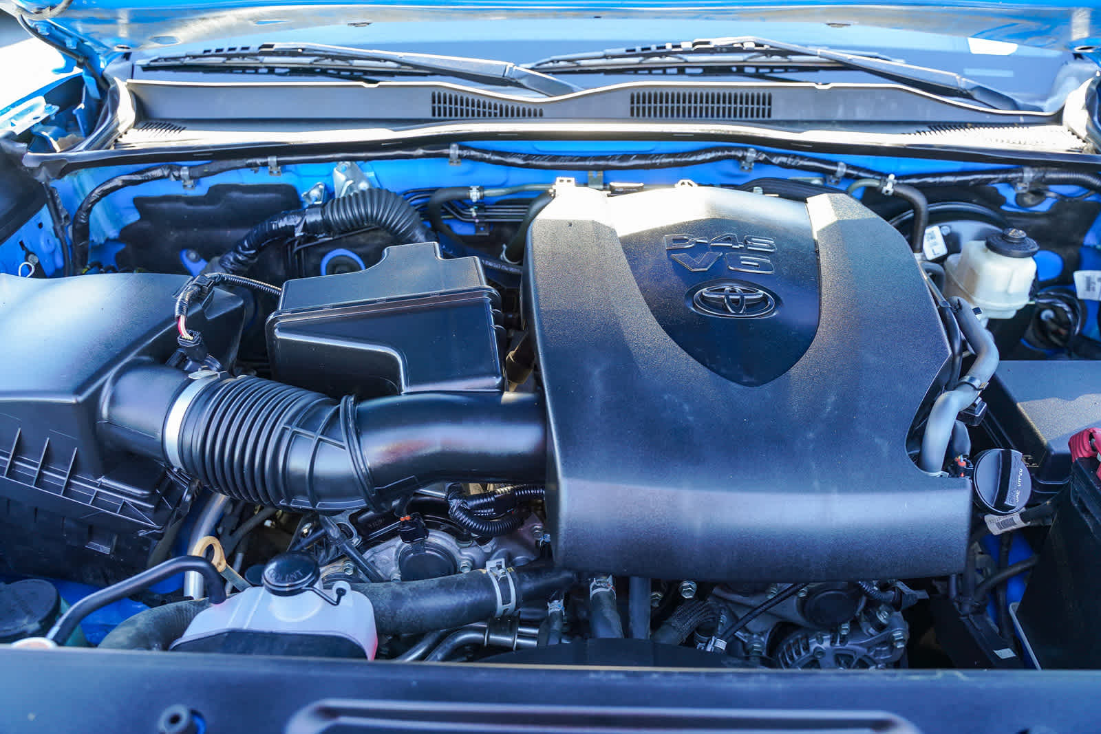 Thumbnail: 2020 Toyota Tacoma - 27