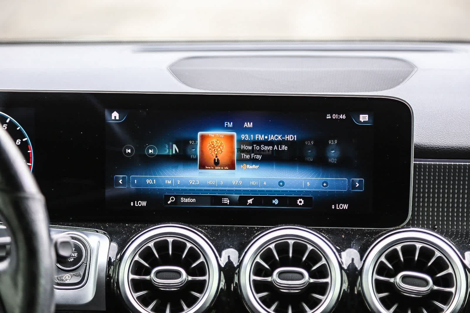 Thumbnail: 2021 Mercedes-Benz GLB - 14