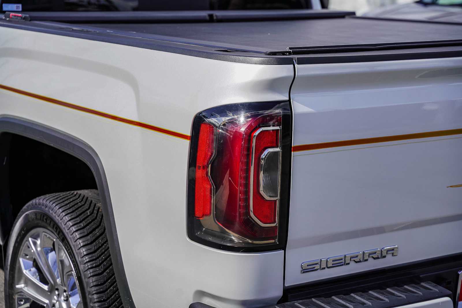 Thumbnail: 2018 GMC Sierra 1500 - 7
