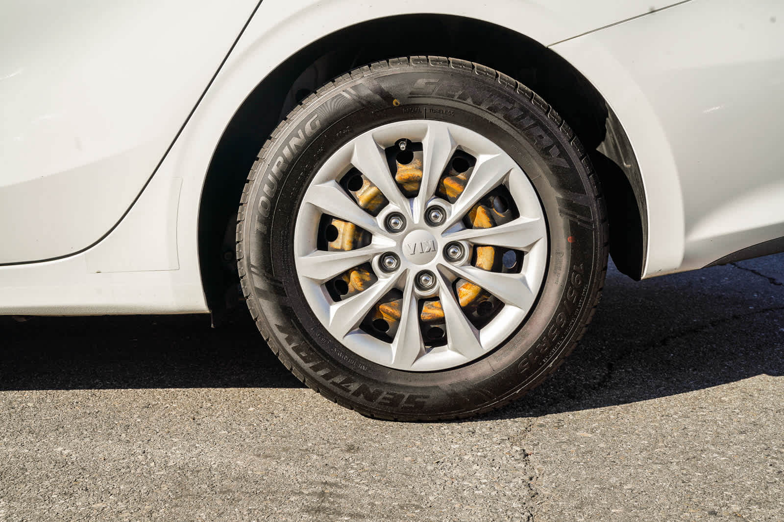 Thumbnail: 2021 Kia Forte - 8