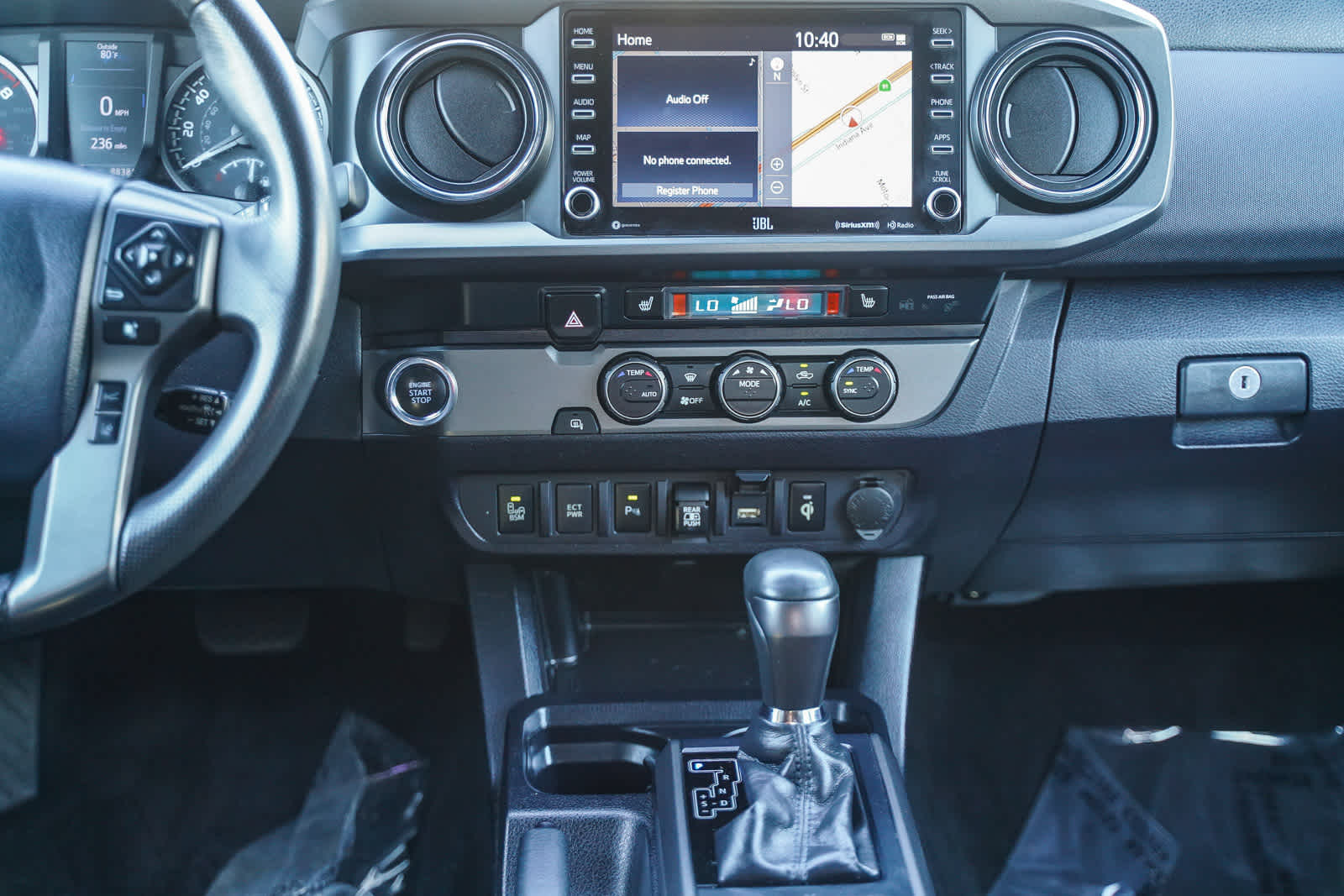 Thumbnail: 2020 Toyota Tacoma - 13