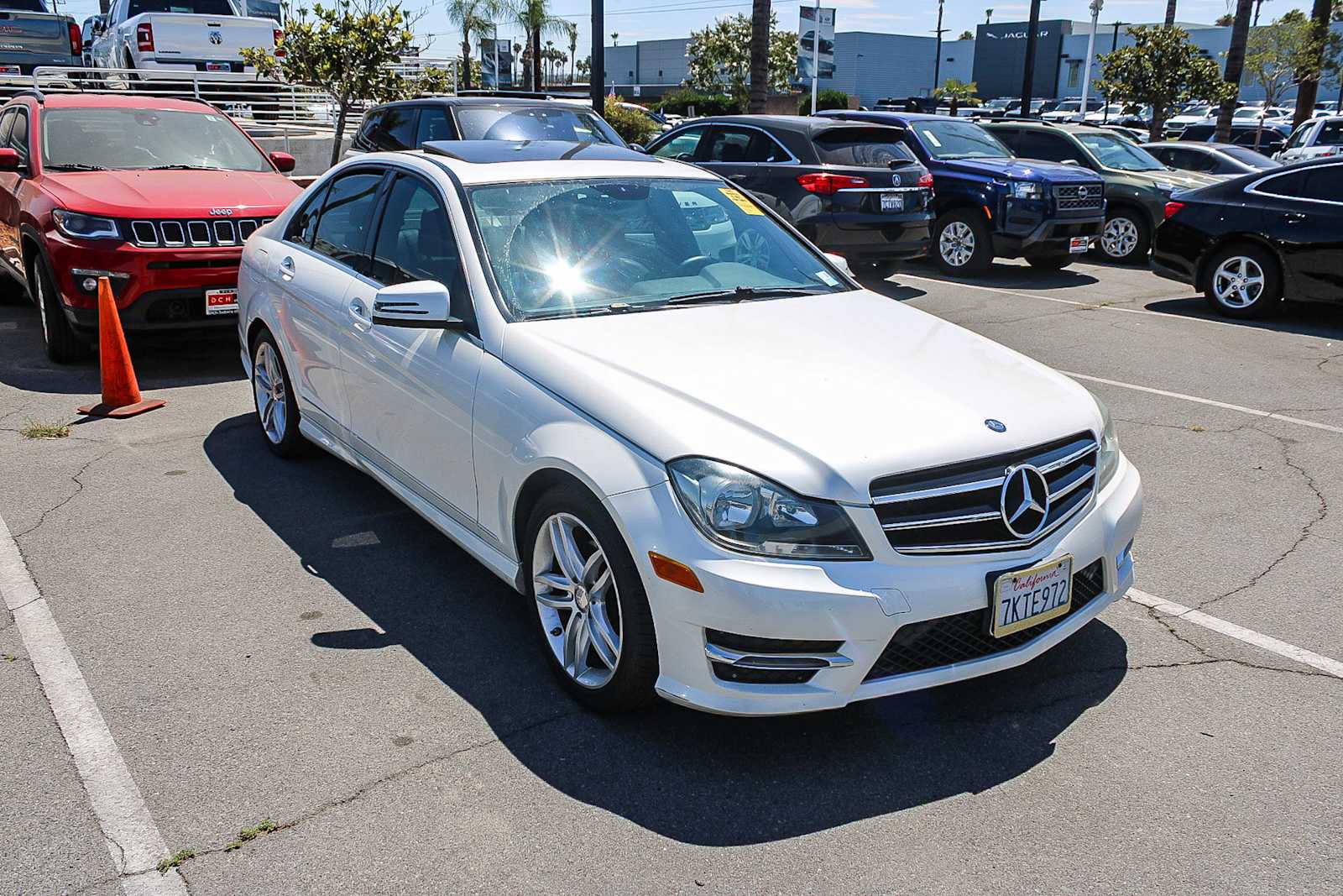 Thumbnail: 2014 Mercedes-Benz C-Class - 3