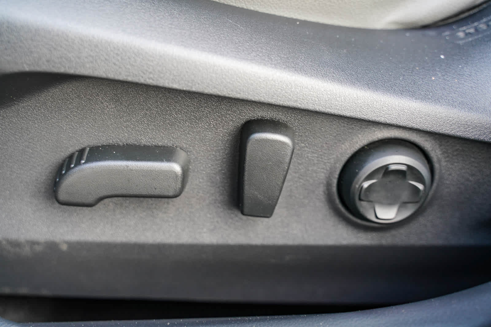 Thumbnail: 2023 Subaru Legacy - 21