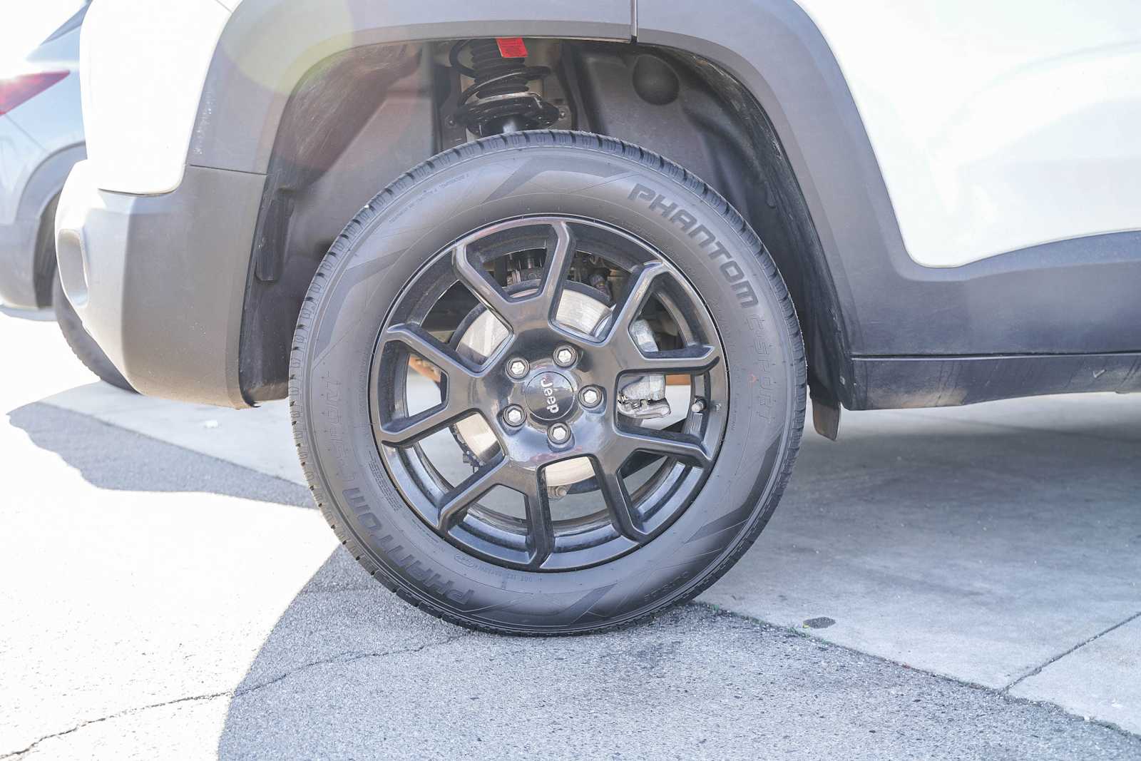 Thumbnail: 2020 Jeep Renegade - 12