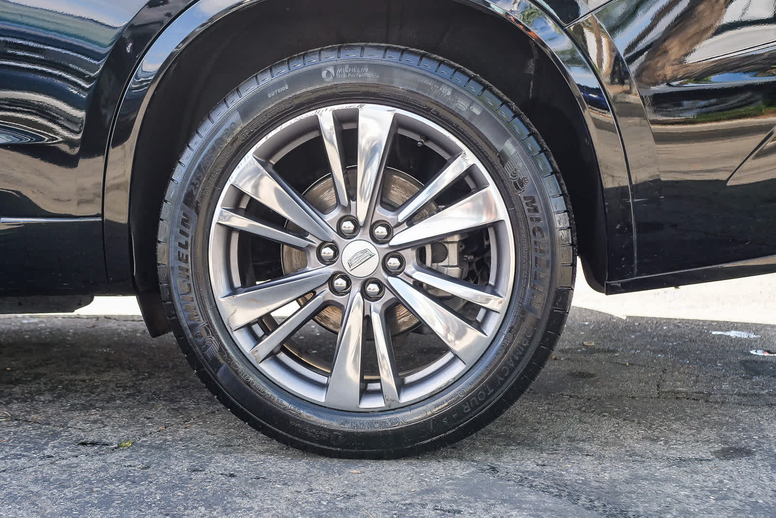 Thumbnail: 2020 Cadillac XT6 - 8