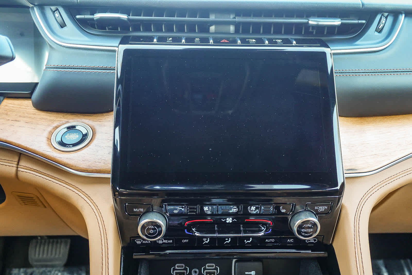 Thumbnail: 2021 Jeep Grand Cherokee L - 10