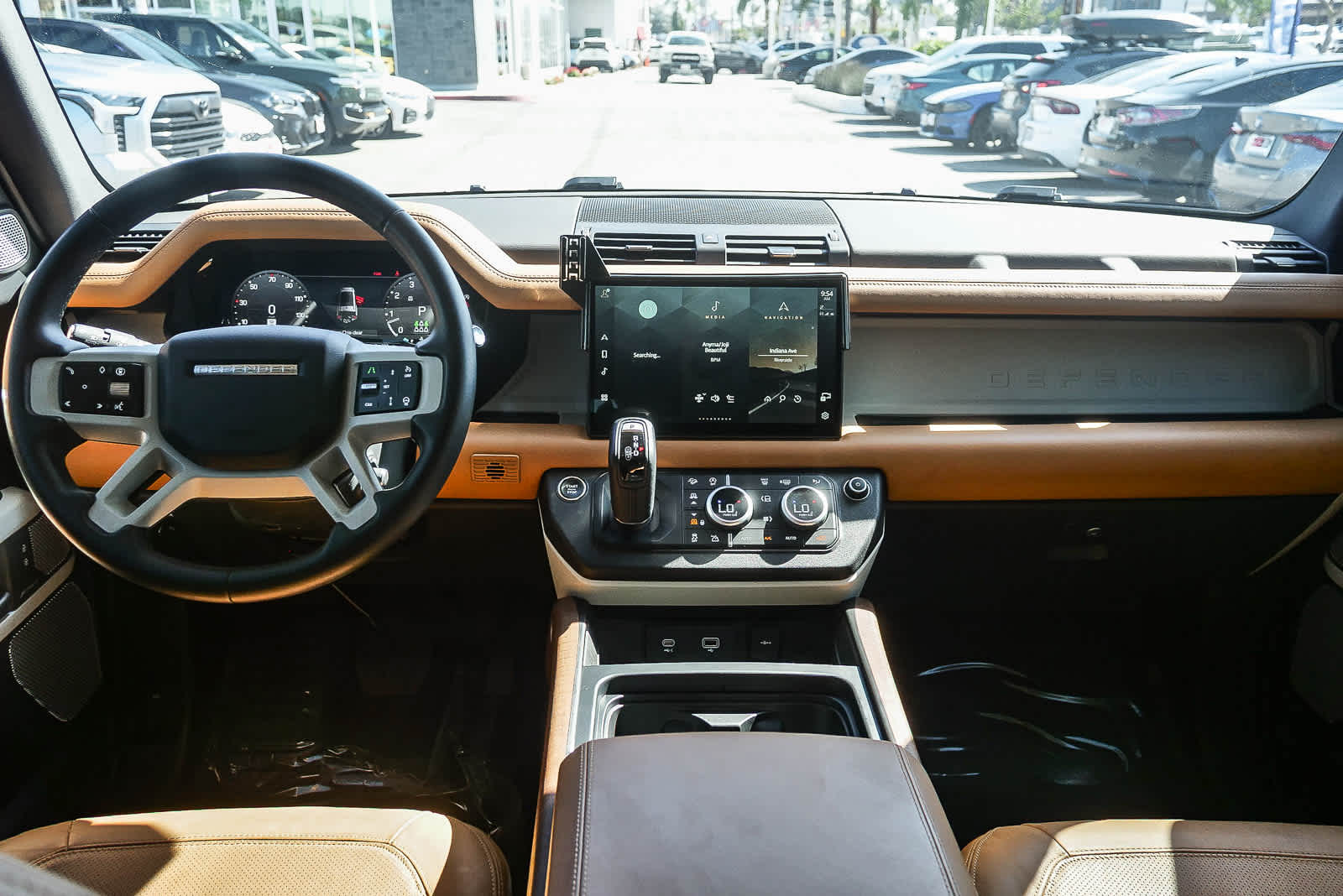 Thumbnail: 2024 Land Rover Defender - 10