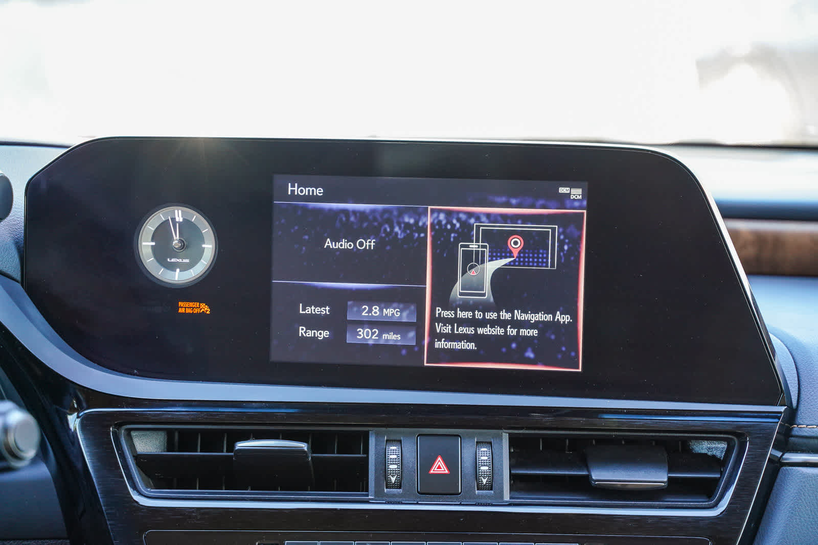 Thumbnail: 2022 Lexus ES - 13