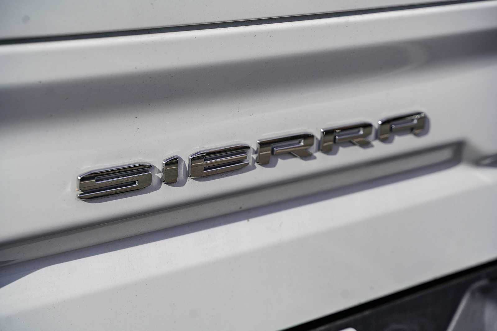 Thumbnail: 2024 GMC Sierra 1500 - 16