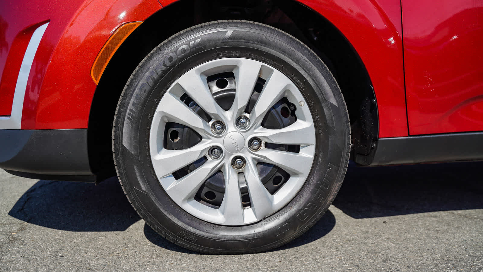 Thumbnail: 2023 Kia Soul - 7