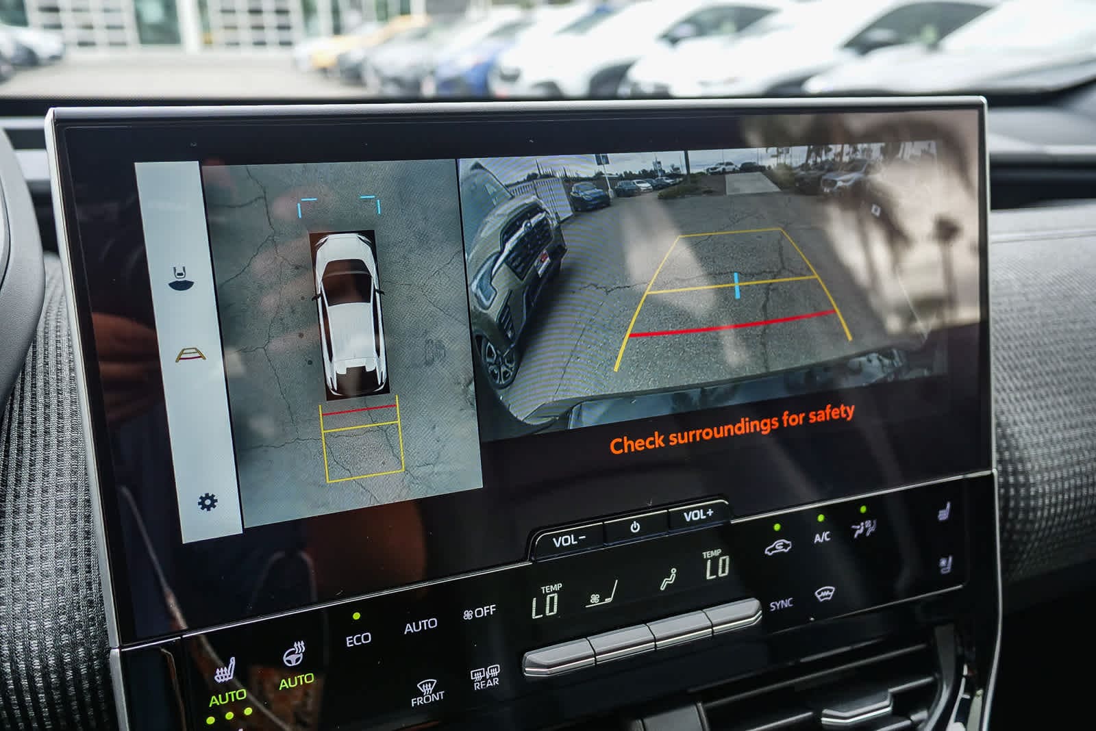 Thumbnail: 2024 Subaru Solterra - 25