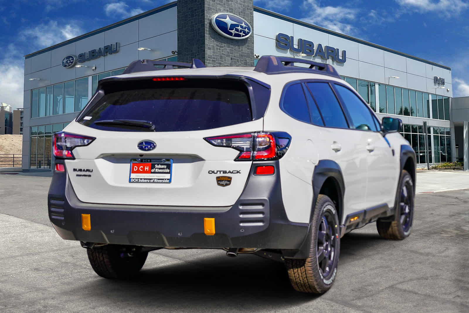 Thumbnail: 2025 Subaru Outback - 4