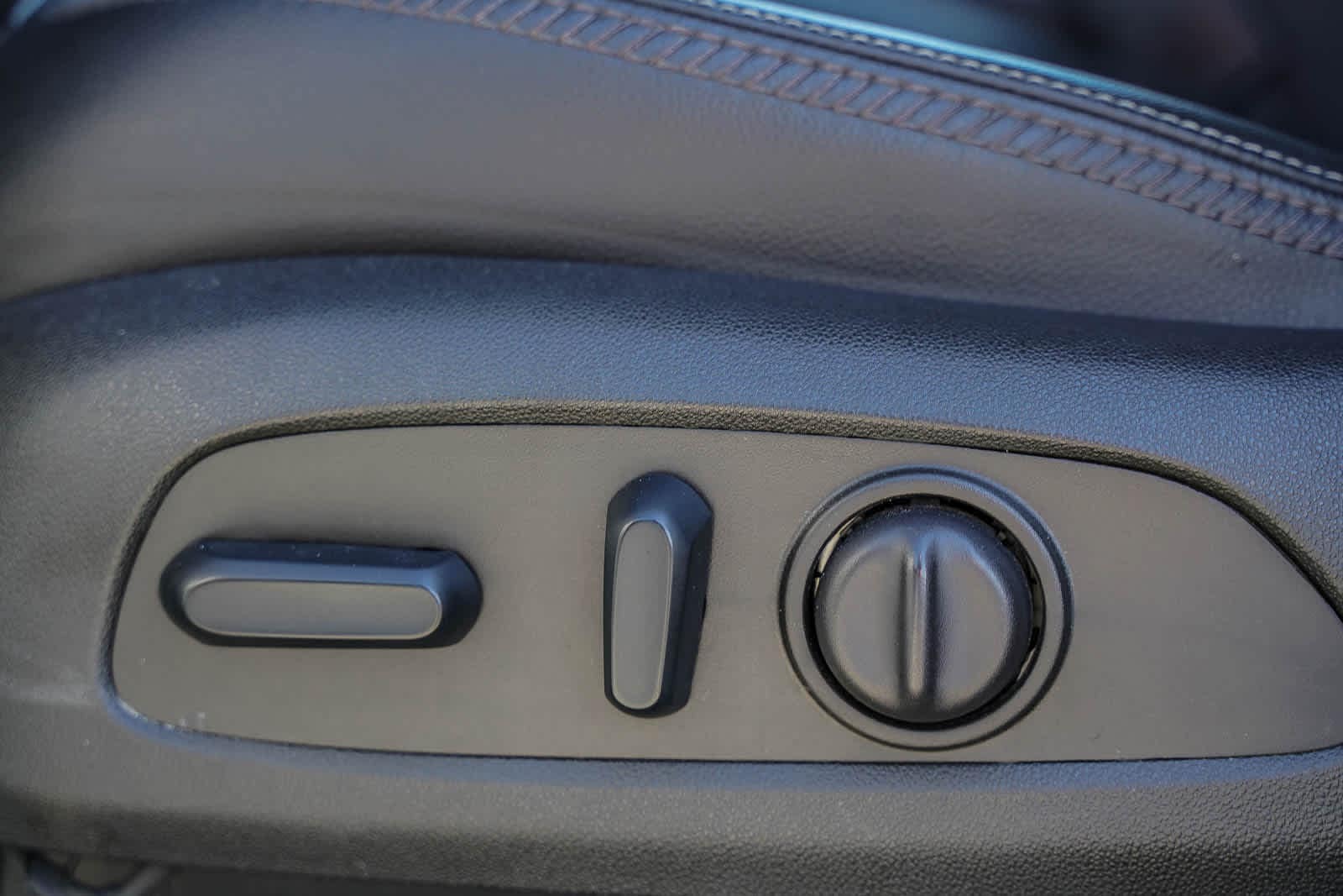 Thumbnail: 2024 GMC Terrain - 20