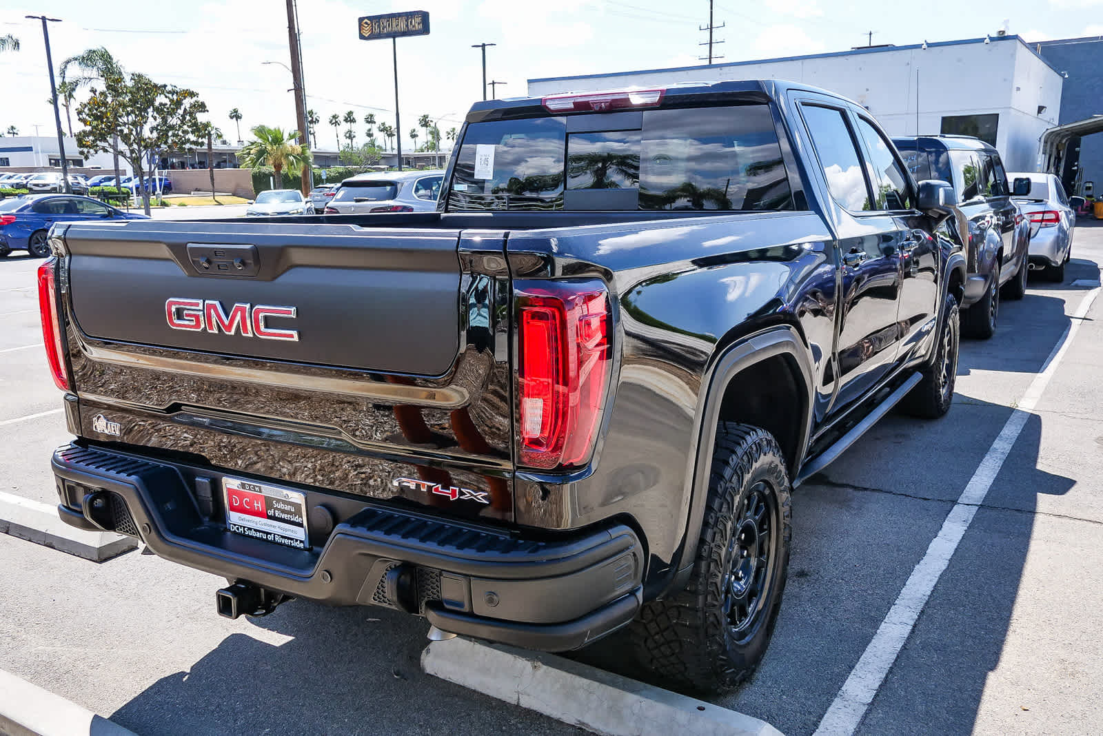 Thumbnail: 2023 GMC Sierra 1500 - 16