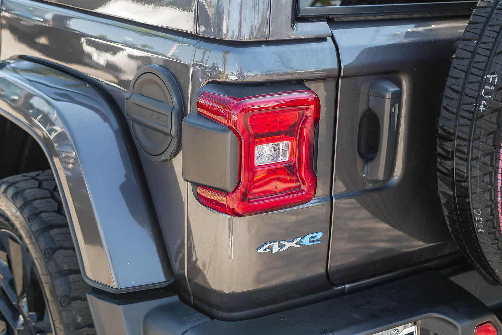 Thumbnail: 2021 Jeep Wrangler - 7