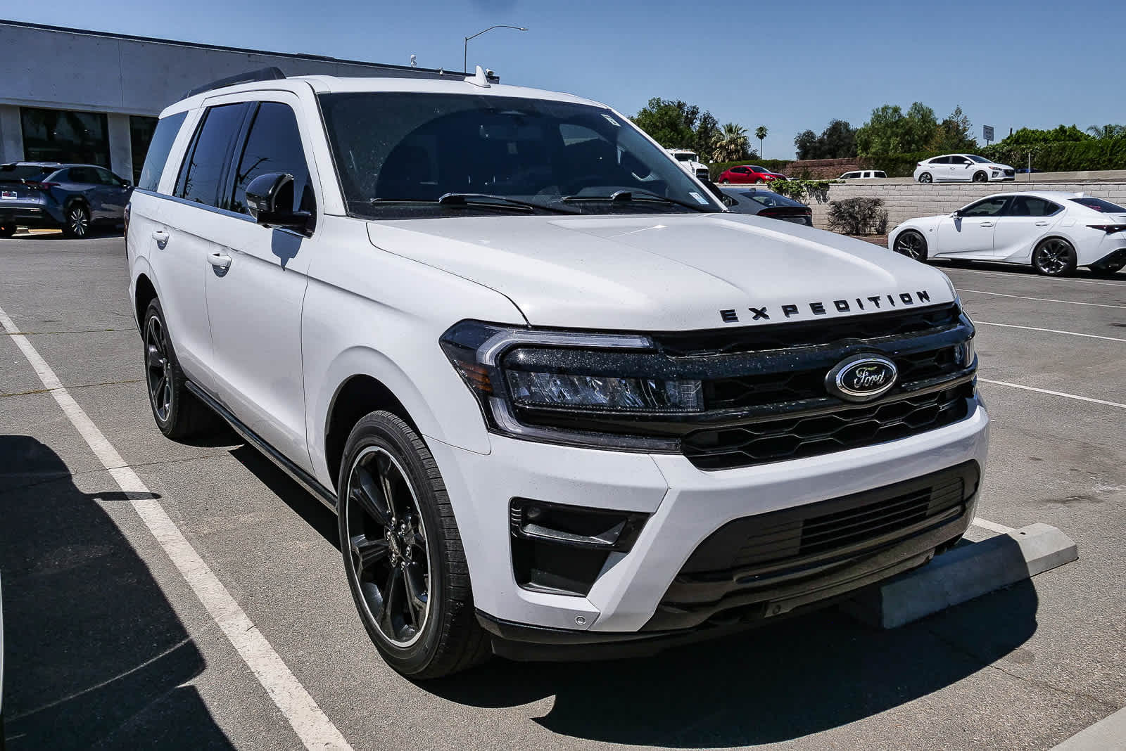 Thumbnail: 2022 Ford Expedition - 6