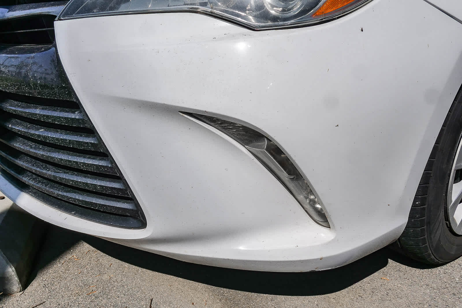 Thumbnail: 2017 Toyota Camry - 3