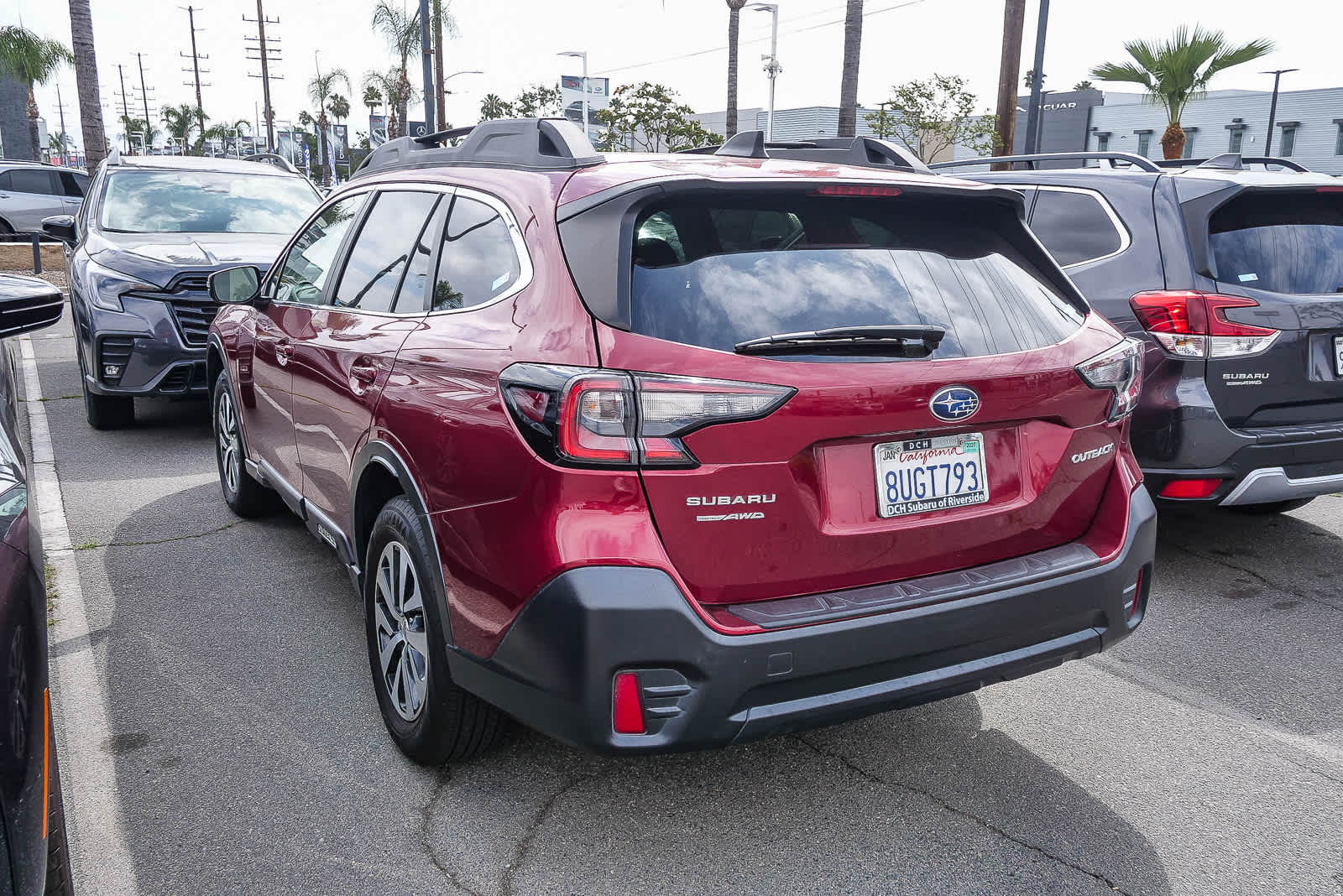 Thumbnail: 2021 Subaru Outback - 17