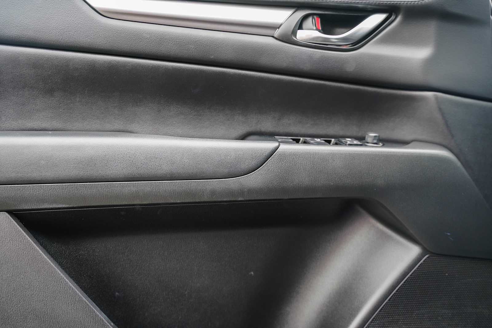 Thumbnail: 2017 Mazda CX-5 - 20