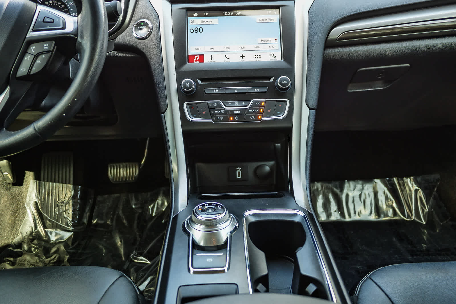 Thumbnail: 2017 Ford Fusion - 13