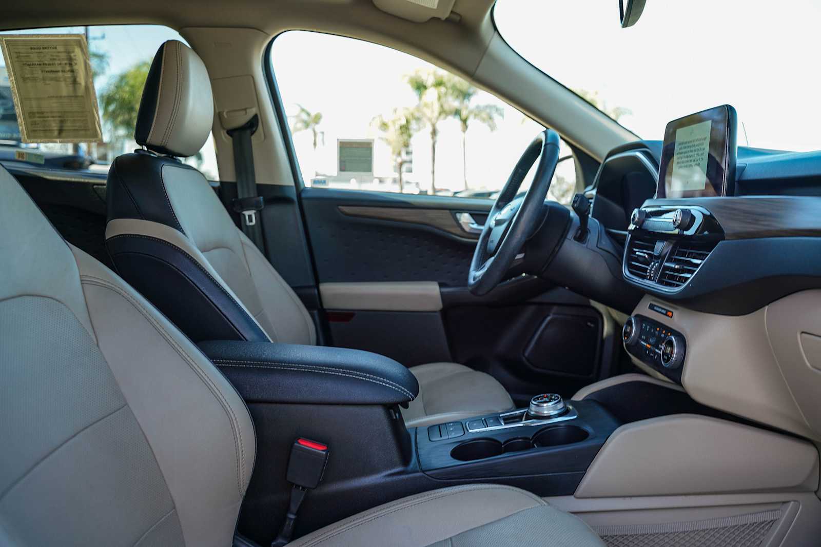 Thumbnail: 2020 Ford Escape - 14