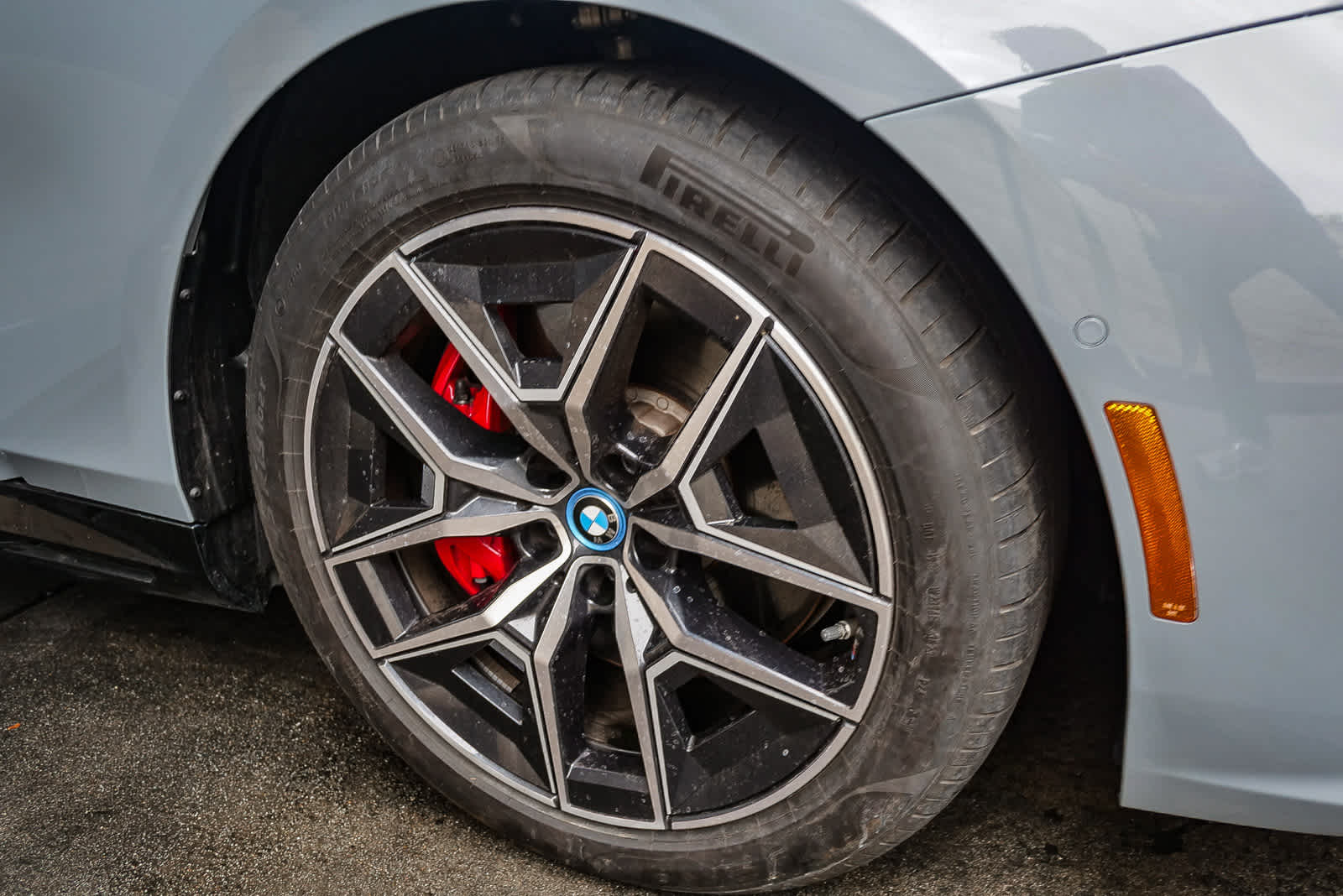 Thumbnail: 2024 BMW i5 - 4