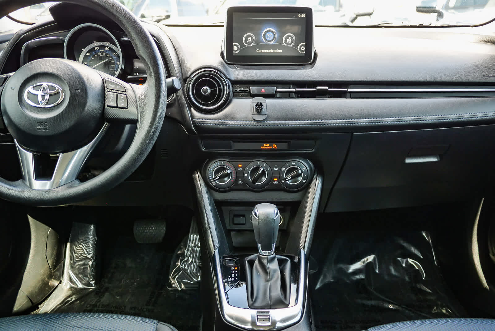 Thumbnail: 2017 Toyota Yaris iA - 13