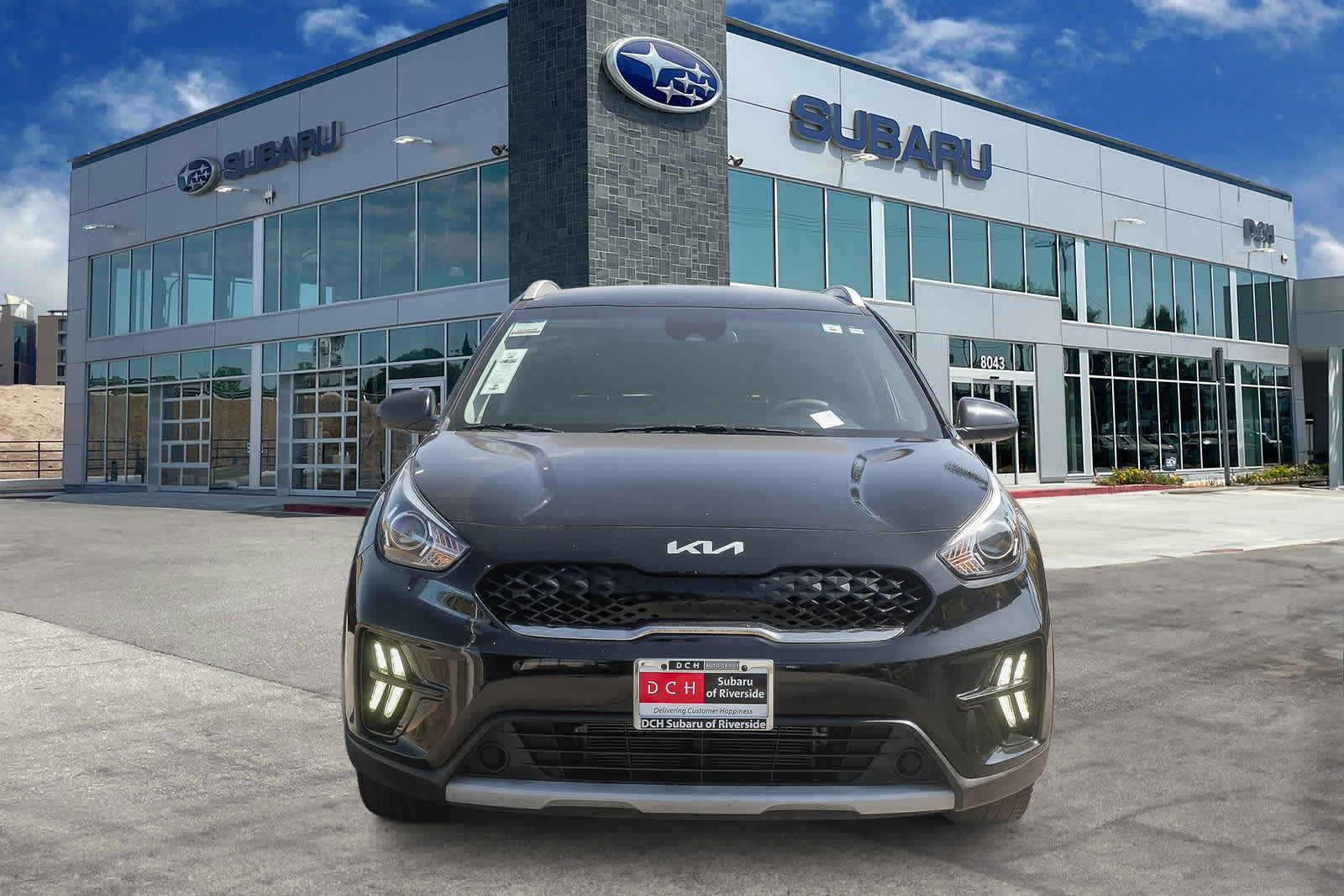 Used 2022 Kia Niro LXS with VIN KNDCM3LD7N5496183 for sale in Riverside, CA
