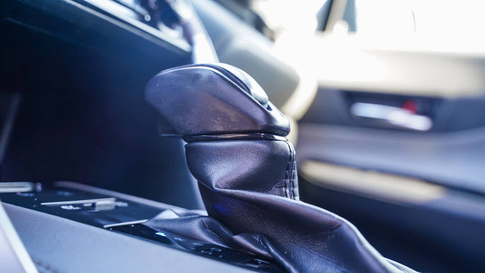 Thumbnail: 2021 Toyota Venza - 18