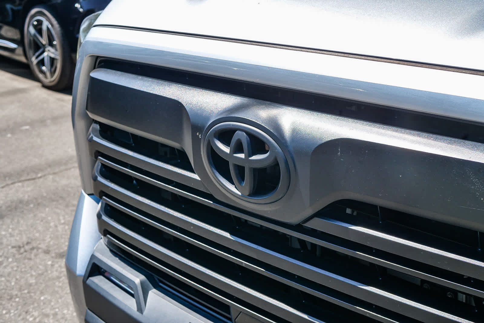 Thumbnail: 2023 Toyota Tundra - 11