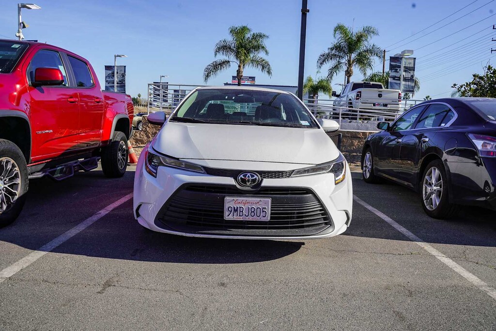 Used 2024 Toyota Corolla LE Sedan