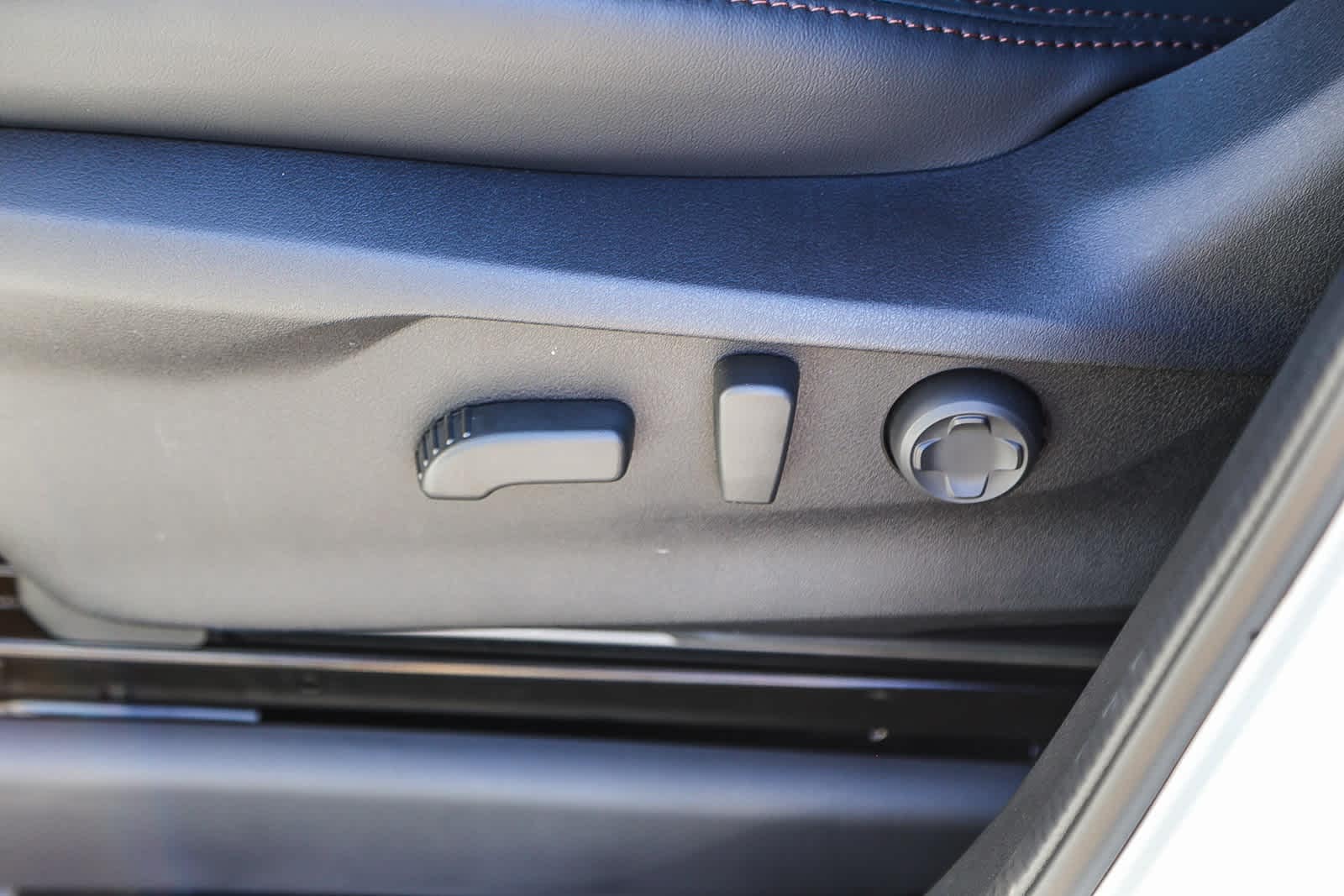 Thumbnail: 2026 Subaru Ascent - 21