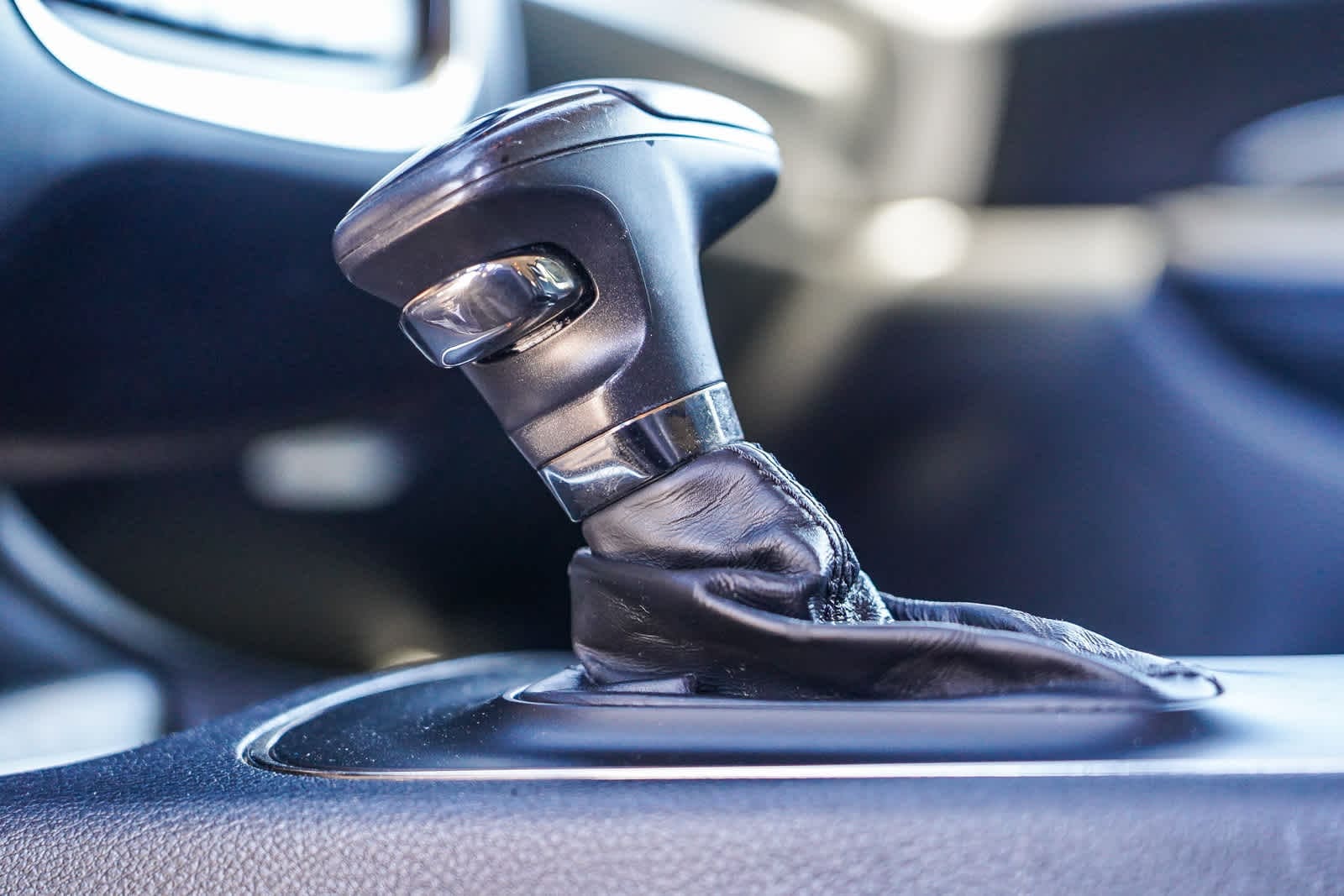 Thumbnail: 2018 Dodge Durango - 20